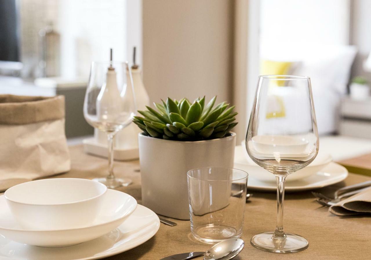 Como Lake Suites Bagian luar foto